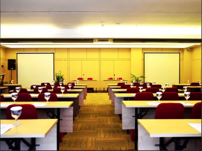 Favehotel Banjarbaru Екстериор снимка